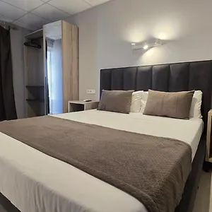 https://q-royal.allmallorcahotels.com